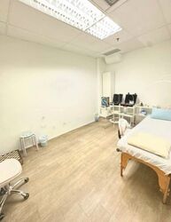 North Bridge Centre (D7), Office #576177761